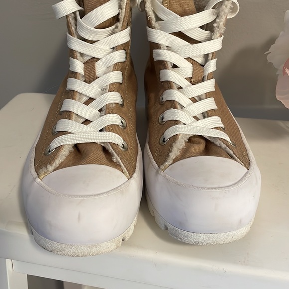 Converse all-star platform high top sneakers with faux Sherling lining - Picture 5 of 11